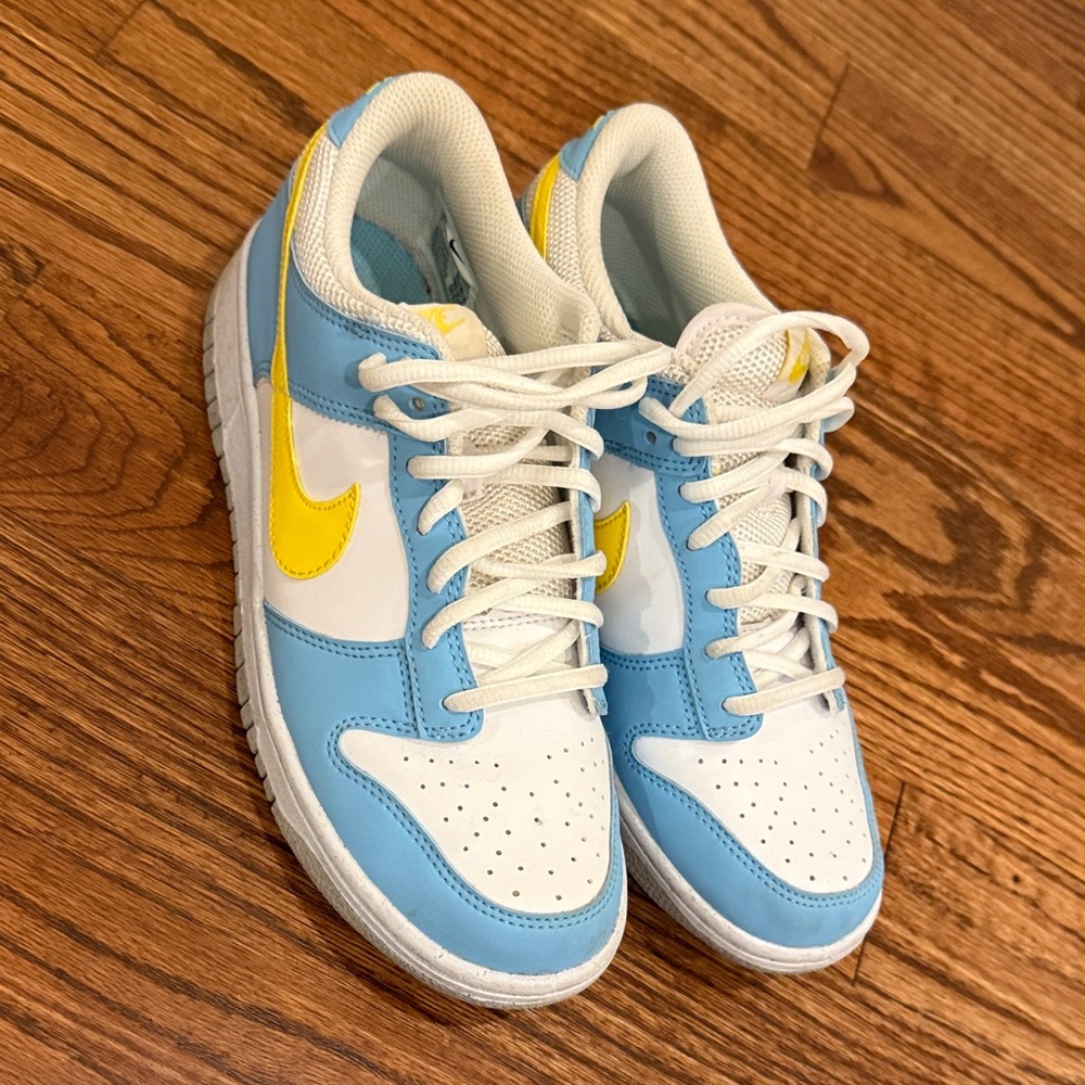 Nike Kids Light Blue and Yellow Sneakers